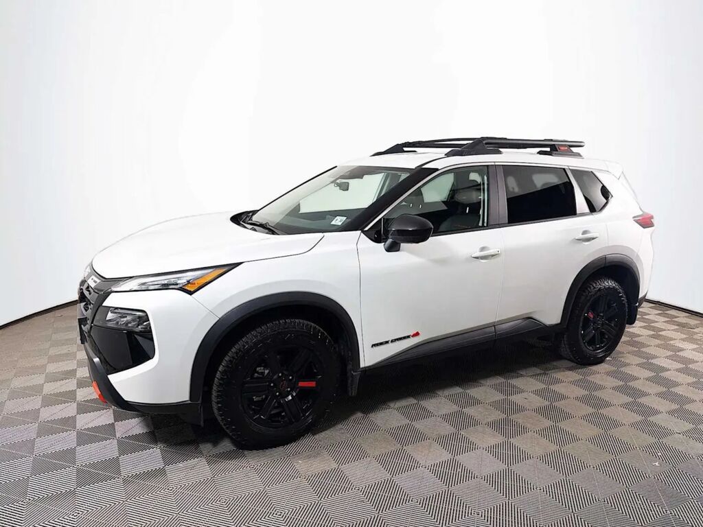 2025 Nissan Rogue Rock Creek — photo 1 of 13