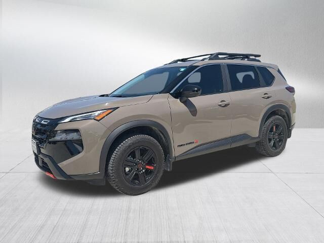 2026 Nissan Rogue Dark Armor — photo 1 of 13