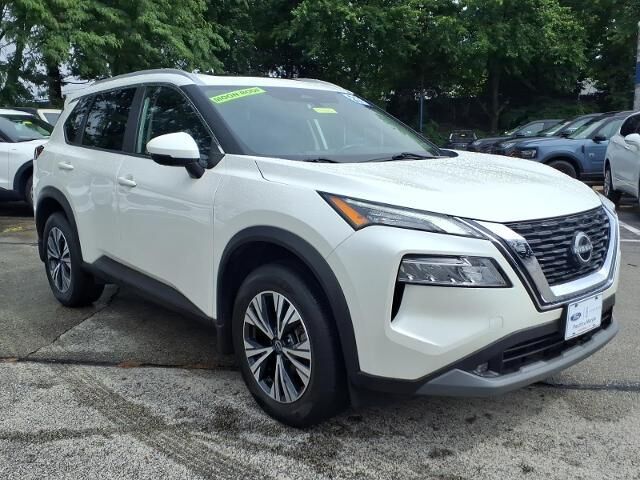 2023 Nissan Rogue SV — photo 1 of 39