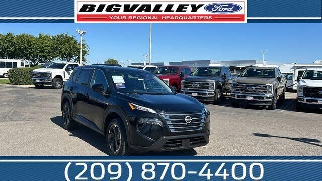 2024 Nissan Rogue SV — photo 1 of 2