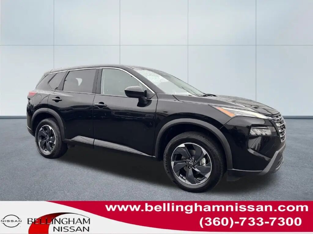 2025 Nissan Rogue SV — photo 1 of 13