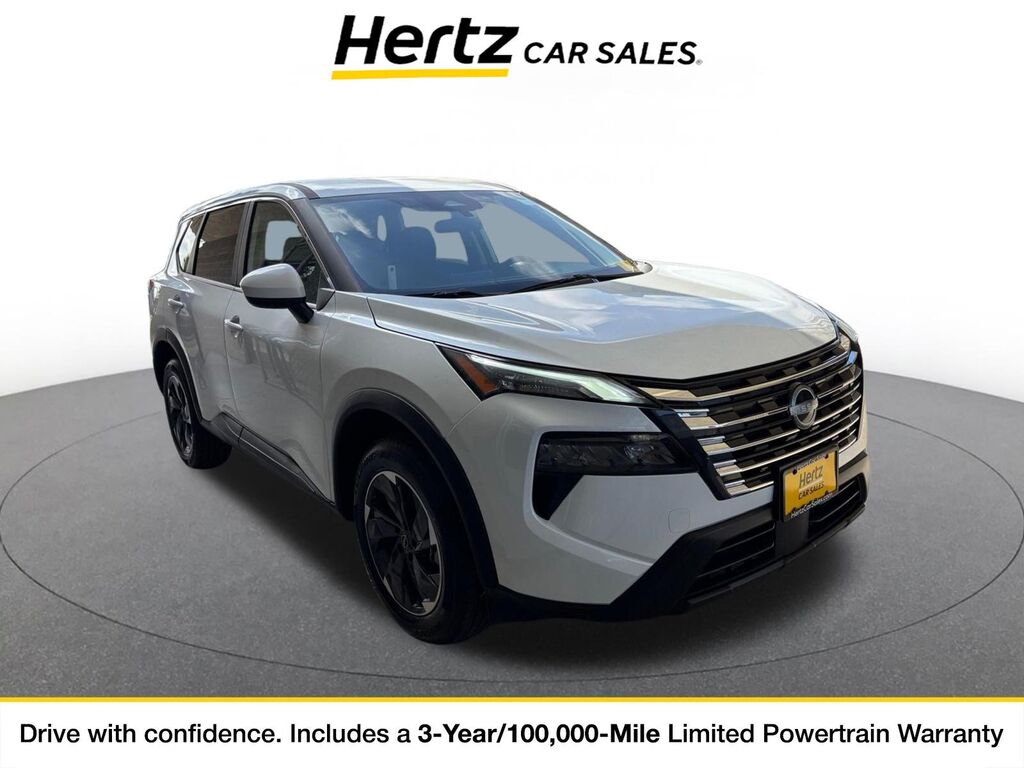 2025 Nissan Rogue SV — photo 1 of 11