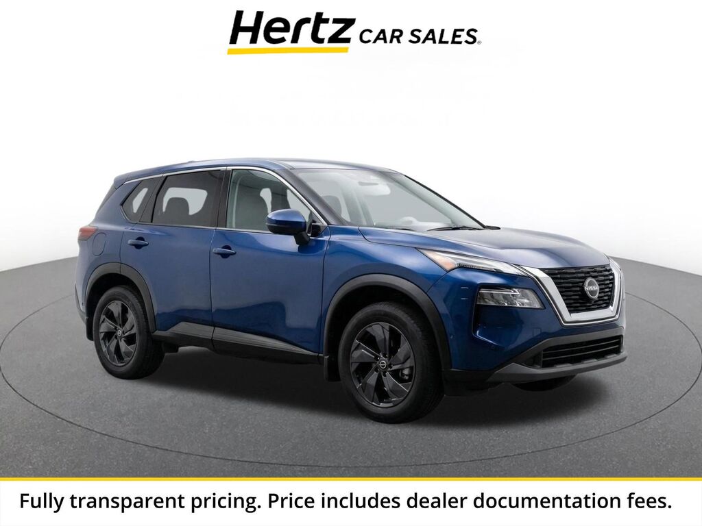 2025 Nissan Rogue SV — photo 1 of 10