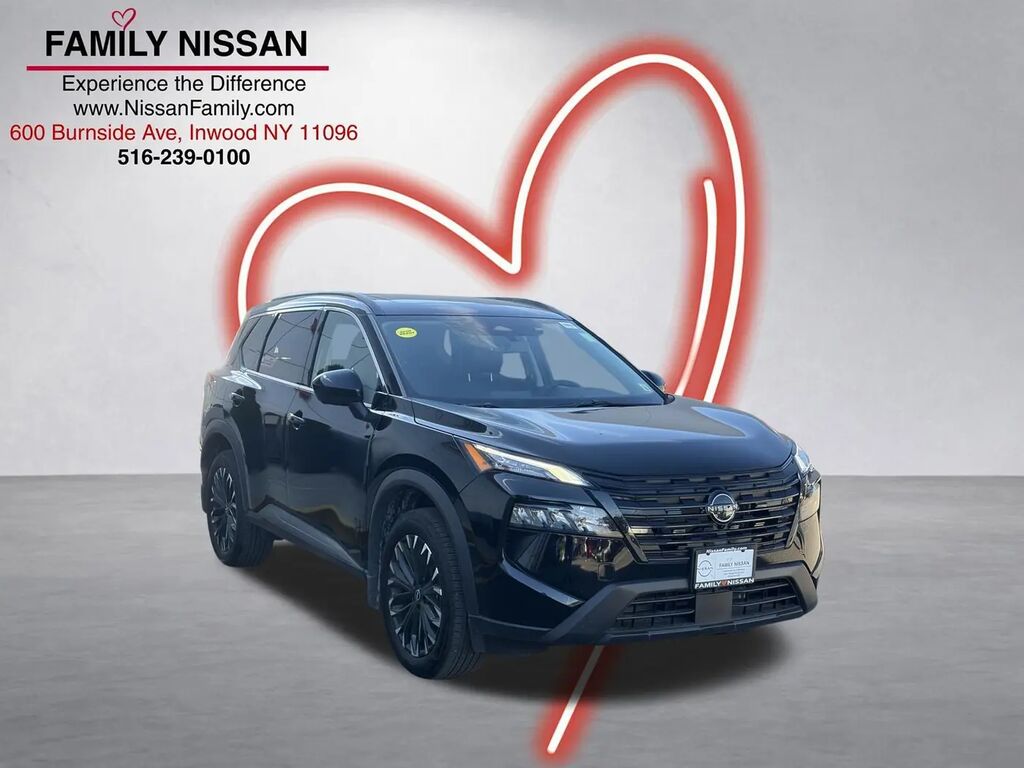 2026 Nissan Rogue Dark Armor — photo 1 of 13