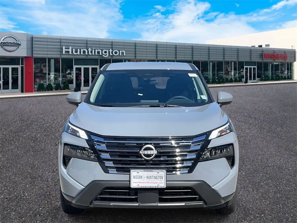 2026 Nissan Rogue SV — photo 1 of 12