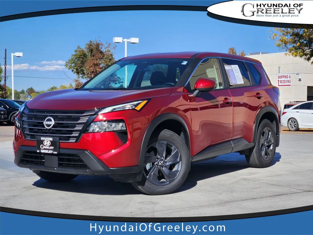 2026 Nissan Rogue SV — photo 1 of 13
