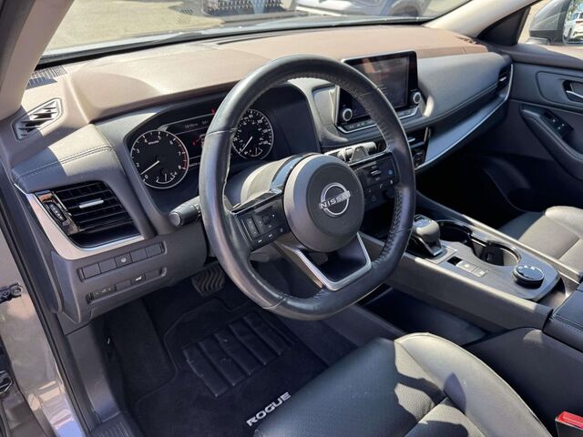 2023 Nissan Rogue SV — photo 1 of 12