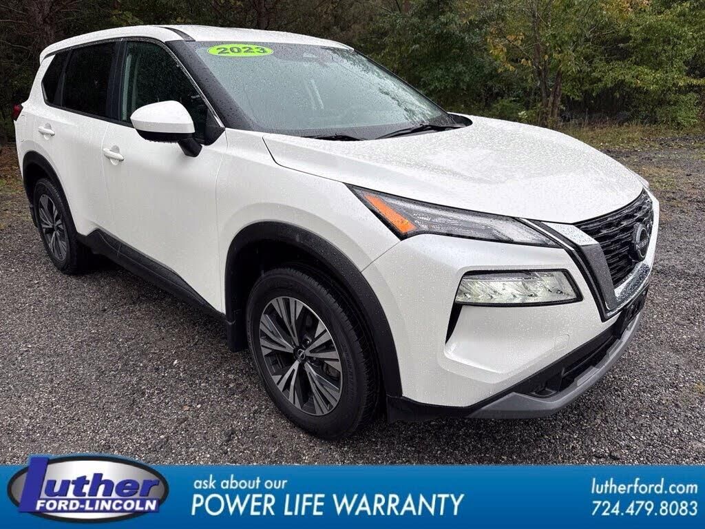 2023 Nissan Rogue SV — photo 1 of 1
