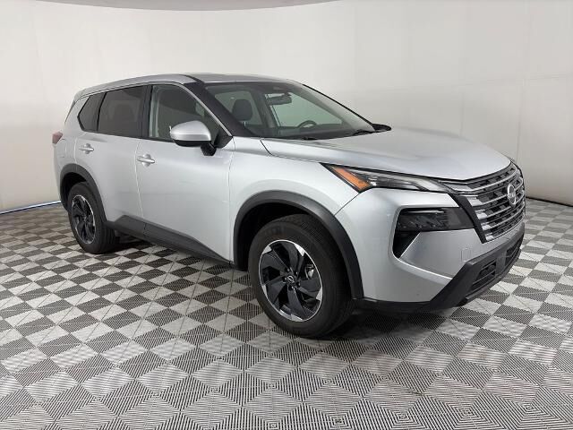 2024 Nissan Rogue SV — photo 1 of 26