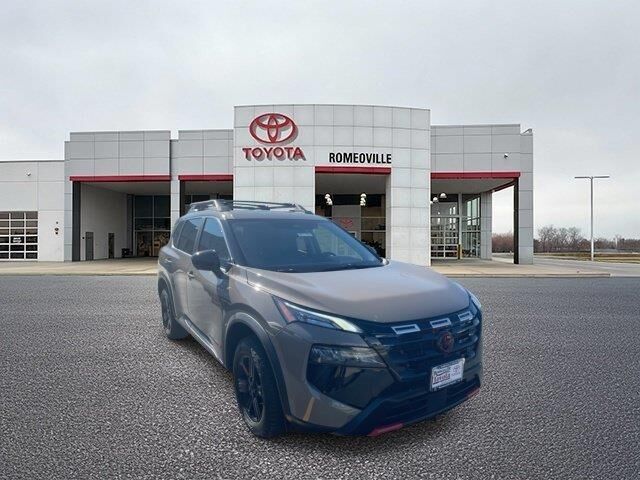 2025 Nissan Rogue Rock Creek