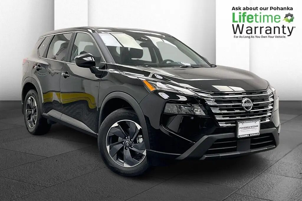 2026 Nissan Rogue SV — photo 1 of 13
