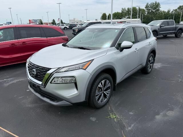 2023 Nissan Rogue SV — photo 1 of 13