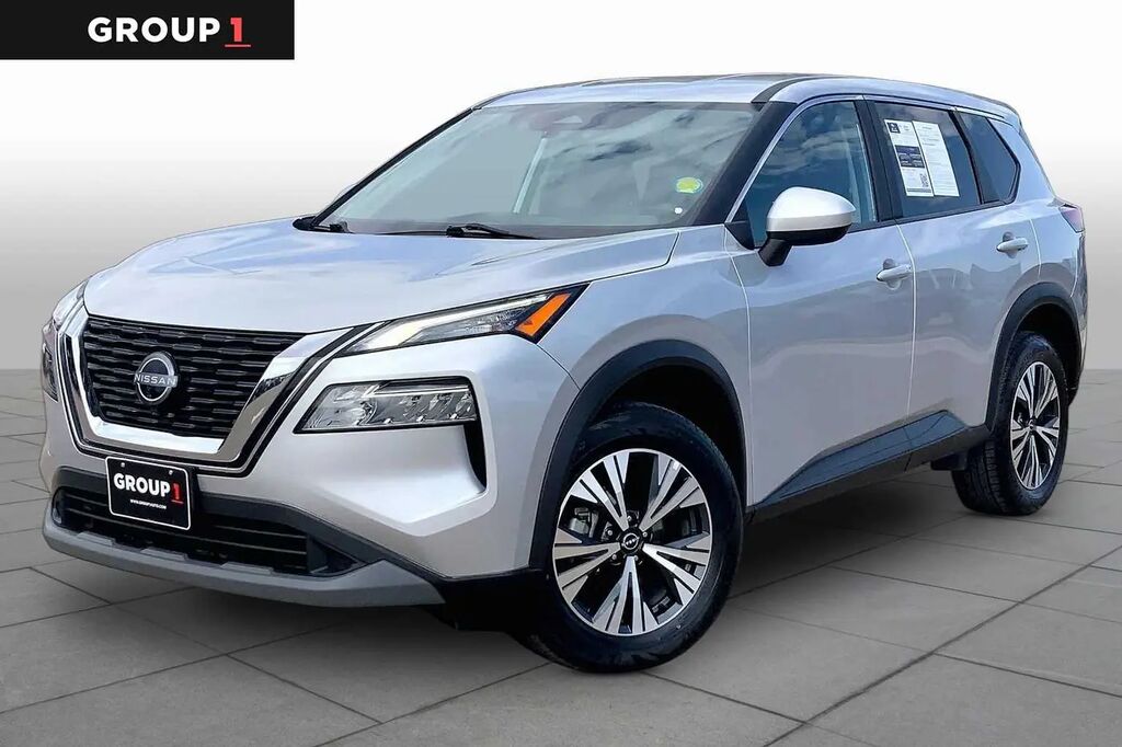 2023 Nissan Rogue SV — photo 1 of 12