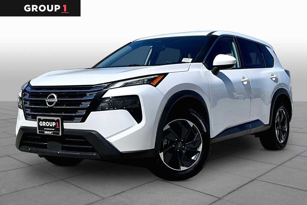 2024 Nissan Rogue SV — photo 1 of 1