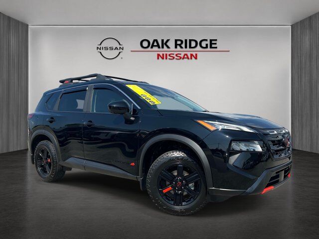 2025 Nissan Rogue Rock Creek