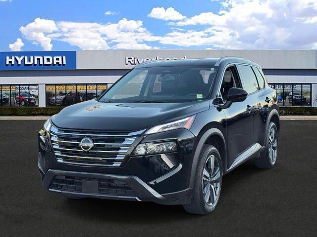 2026 Nissan Rogue SL