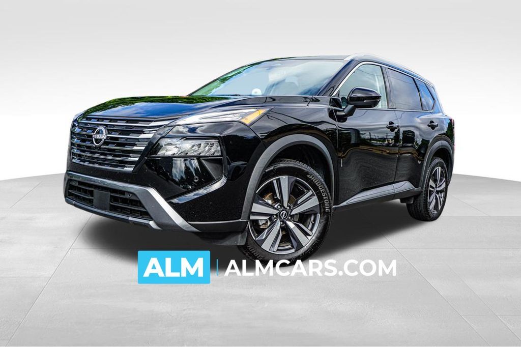 2026 Nissan Rogue SL — photo 1 of 16