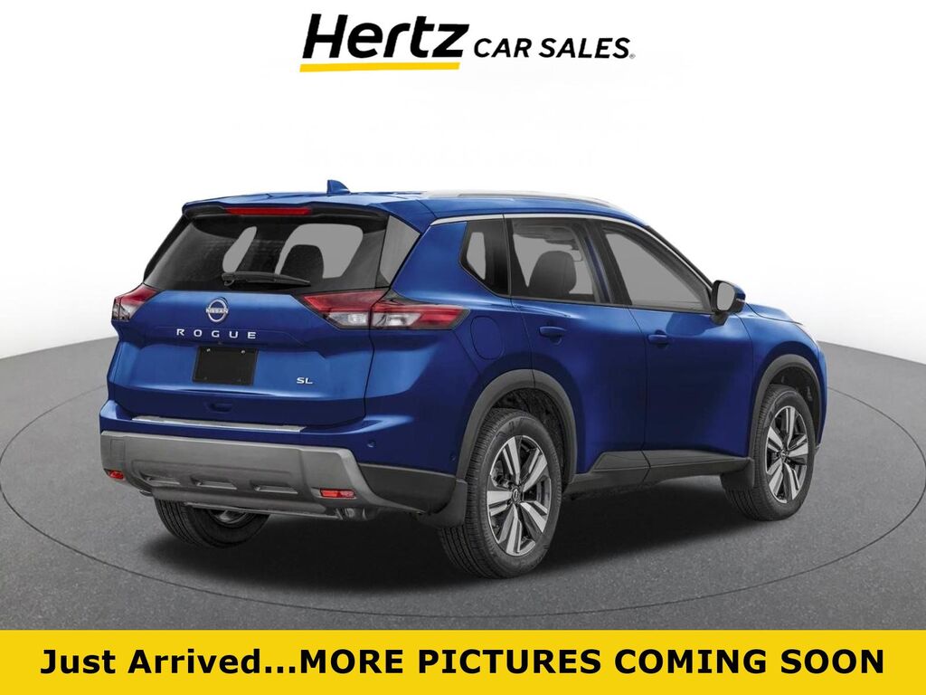 2026 Nissan Rogue SL — photo 1 of 14