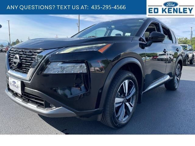2022 Nissan Rogue SL