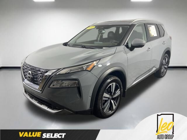 2022 Nissan Rogue SL