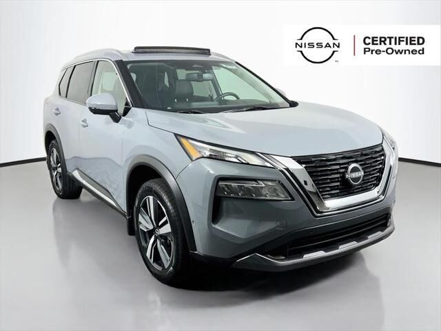 2023 Nissan Rogue SL — photo 1 of 13