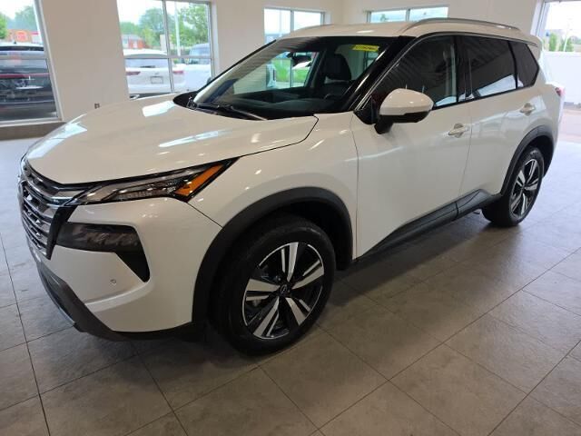 2026 Nissan Rogue SL