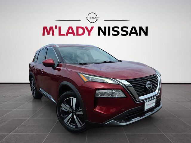 2023 Nissan Rogue SL — photo 1 of 12