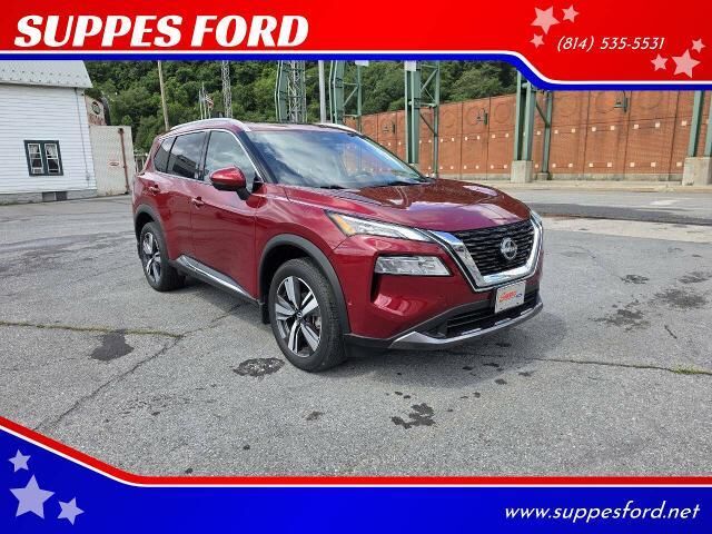 2023 Nissan Rogue SL — photo 1 of 13