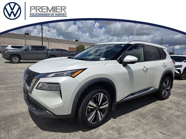 2023 Nissan Rogue SL — photo 1 of 11