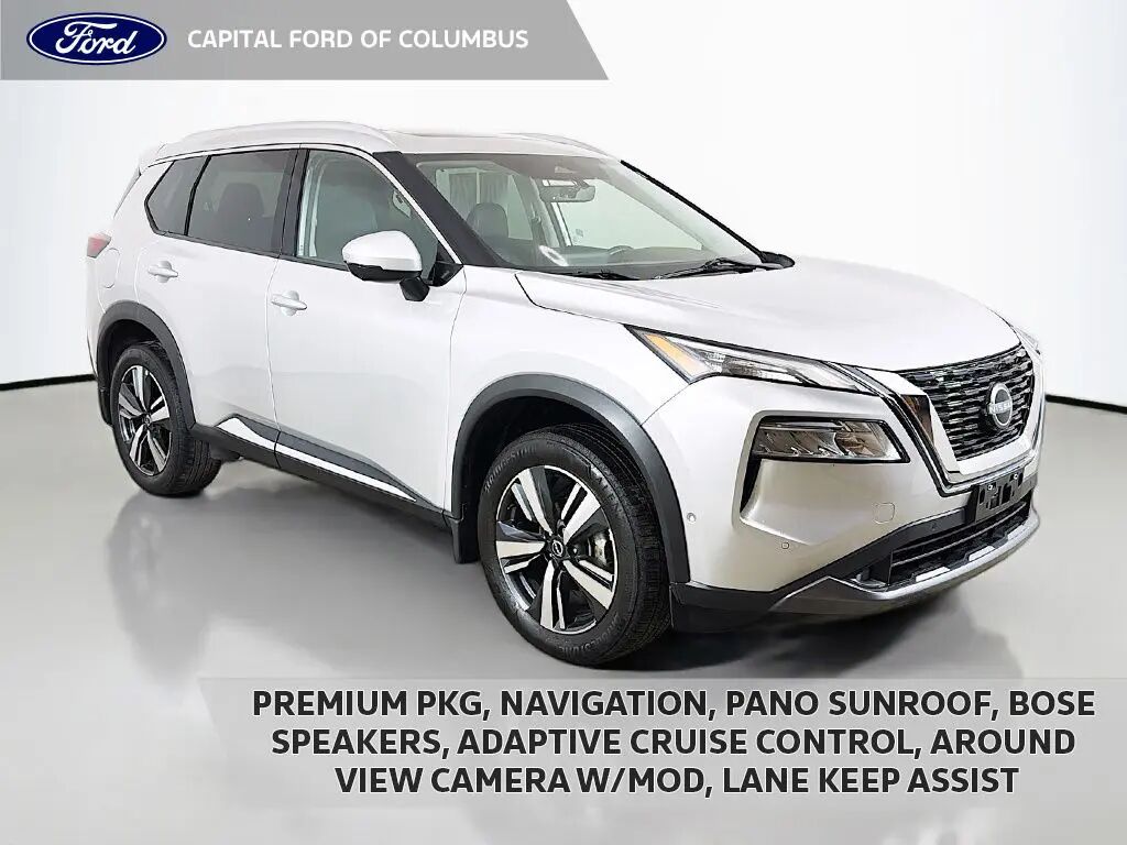 2023 Nissan Rogue SL — photo 1 of 11