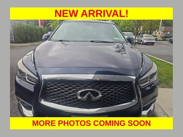 2017 INFINITI QX60 Base