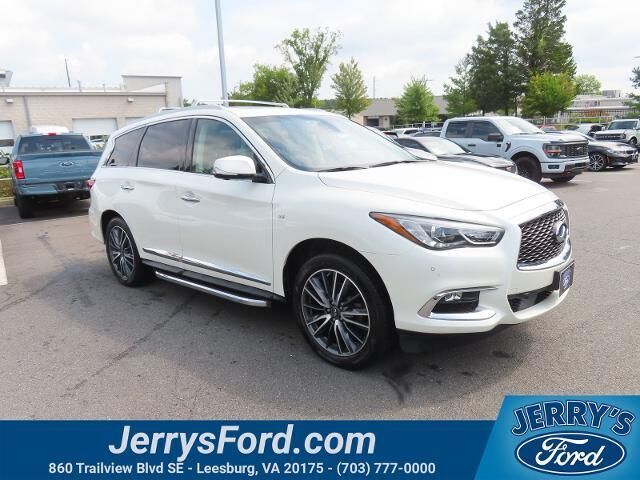 2018 INFINITI QX60 Base — photo 1 of 39