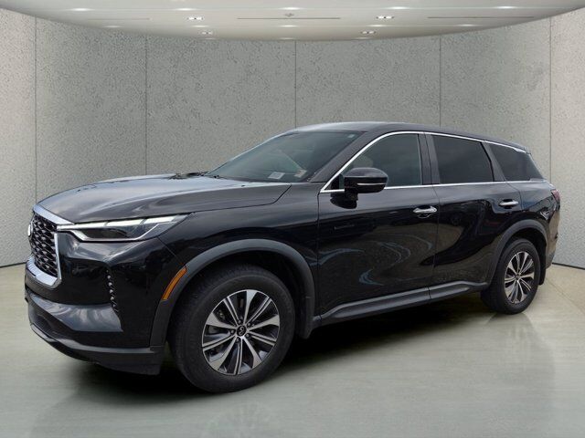 2023 INFINITI QX60 PURE