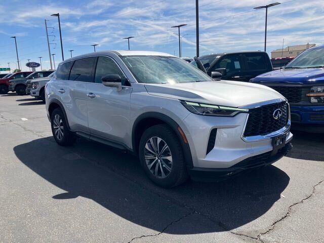2023 INFINITI QX60 Pure — photo 1 of 28