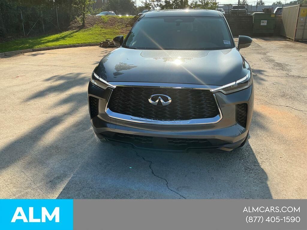 2024 INFINITI QX60 Pure — photo 1 of 10