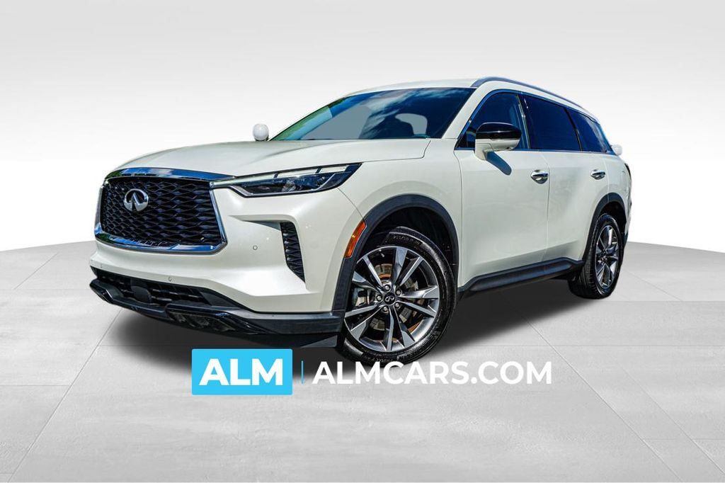 2023 INFINITI QX60 LUXE — photo 1 of 16