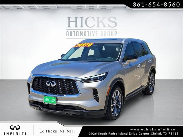 2023 INFINITI QX60 Luxe — photo 1 of 13