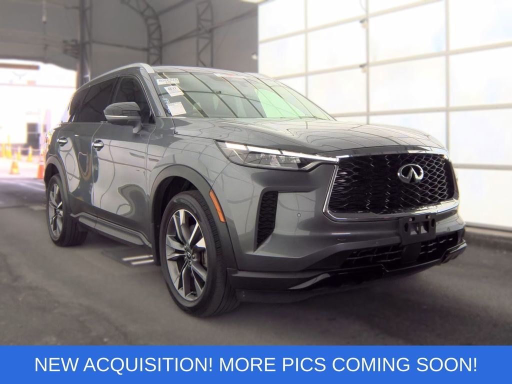 2023 INFINITI QX60 LUXE — photo 1 of 13