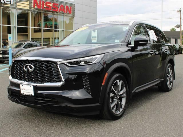2024 INFINITI QX60 Luxe