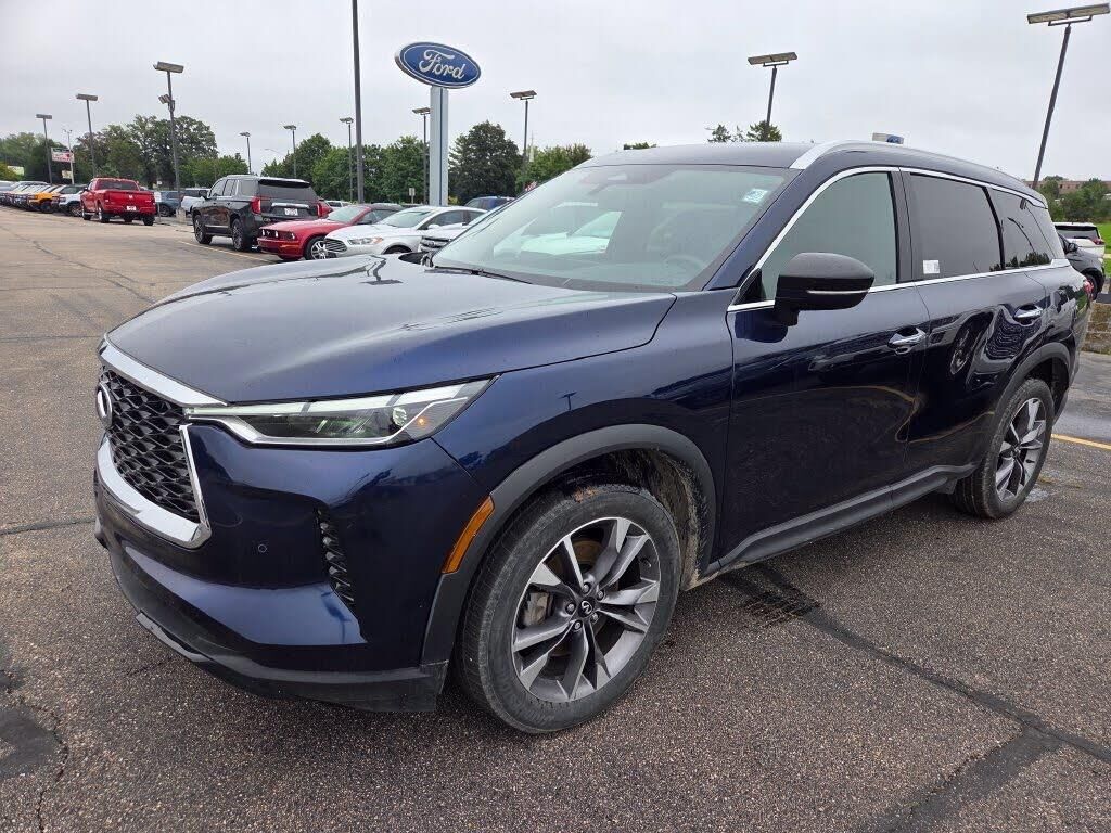 2024 INFINITI QX60 Luxe — photo 1 of 1