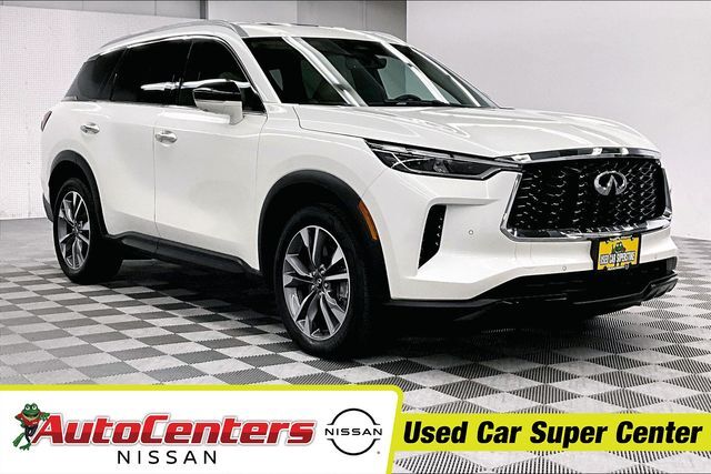 2024 INFINITI QX60 LUXE — photo 1 of 12