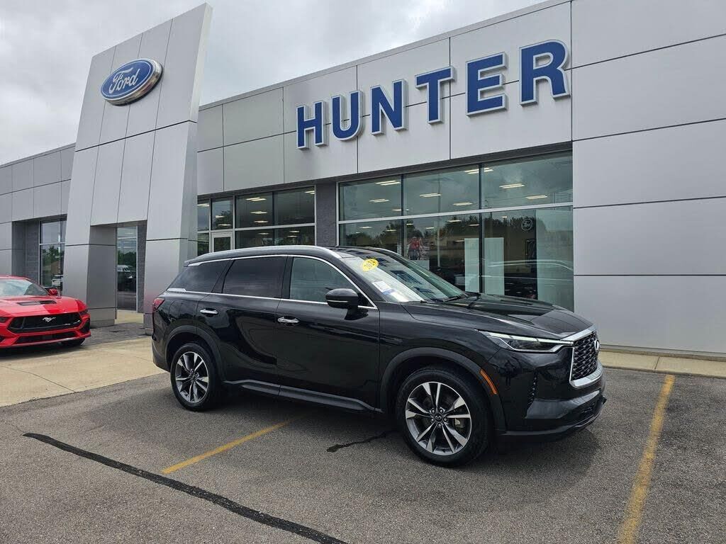 2024 INFINITI QX60 Luxe — photo 1 of 1