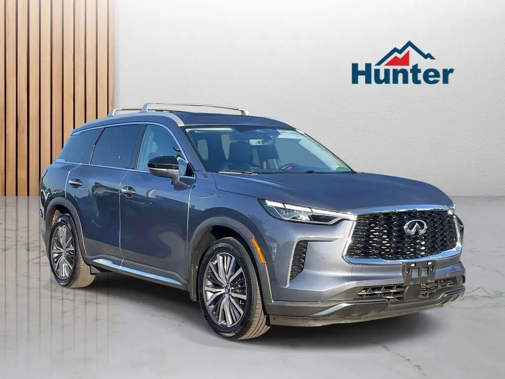 2023 INFINITI QX60 Sensory — photo 1 of 13