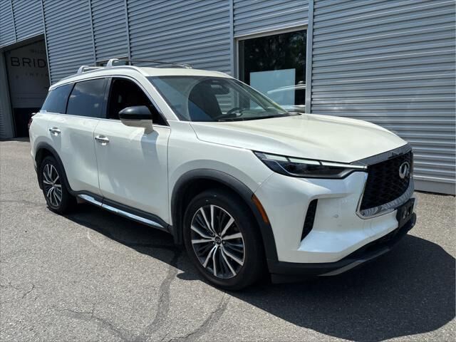 2023 INFINITI QX60 Sensory — photo 1 of 26