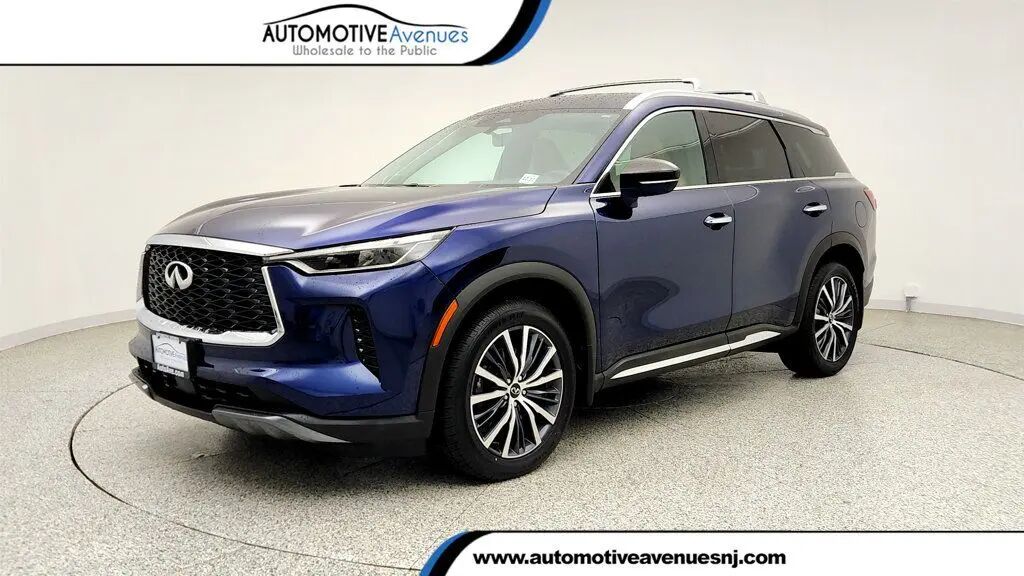 2023 INFINITI QX60 Sensory — photo 1 of 26