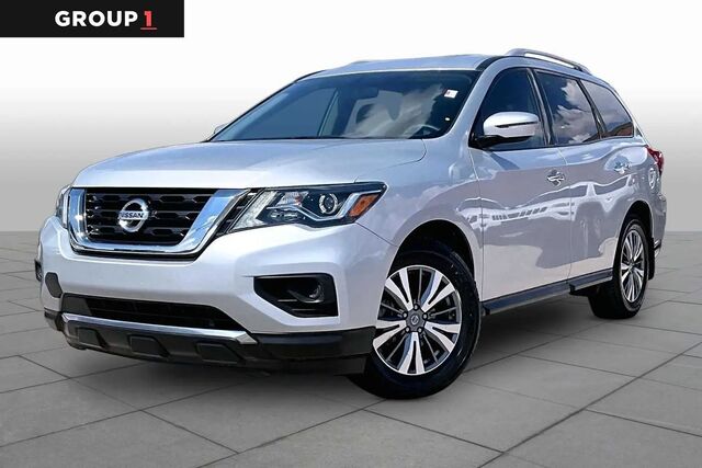 2020 Nissan Pathfinder S
