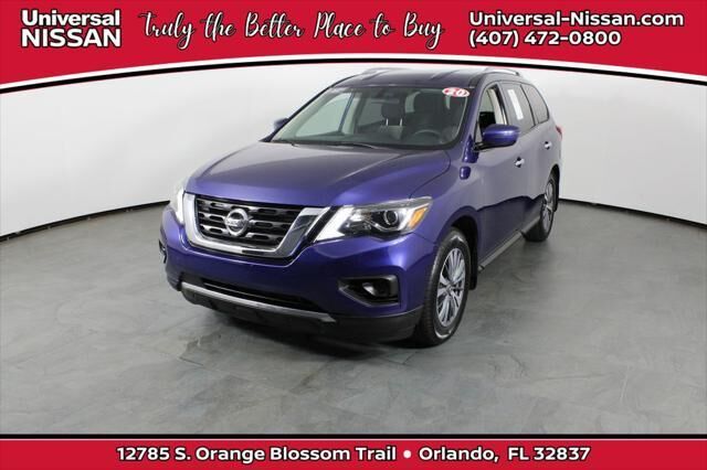 2020 Nissan Pathfinder S — photo 1 of 1