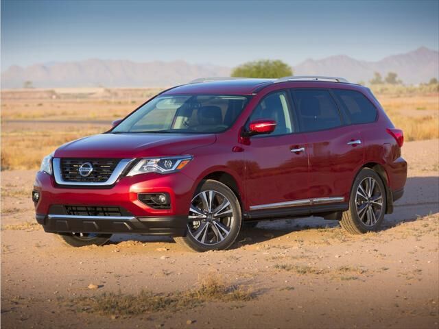 2020 Nissan Pathfinder Platinum — photo 1 of 1