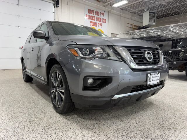 2018 Nissan Pathfinder Platinum