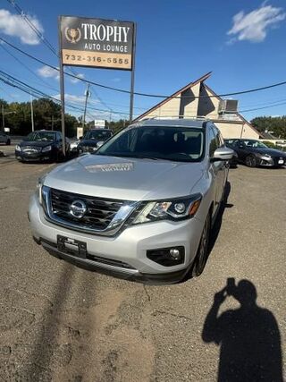 2018 Nissan Pathfinder SL